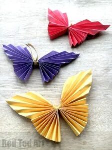 31 Cool Paper Crafts