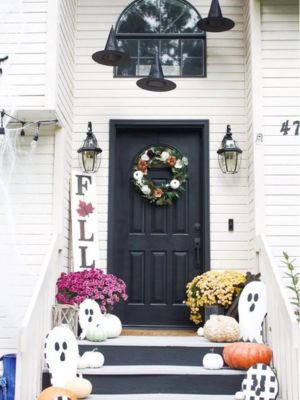 31 DIY Halloween Porch Decorations - Ak Pal Kitchen
