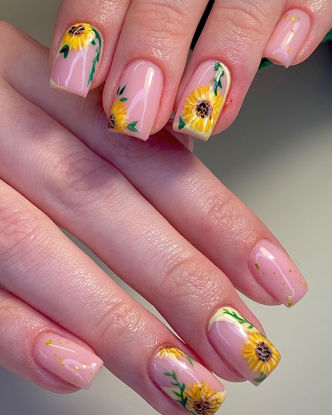 31 Gorgeous Sunflower Nails - Ak Pal Kitchen