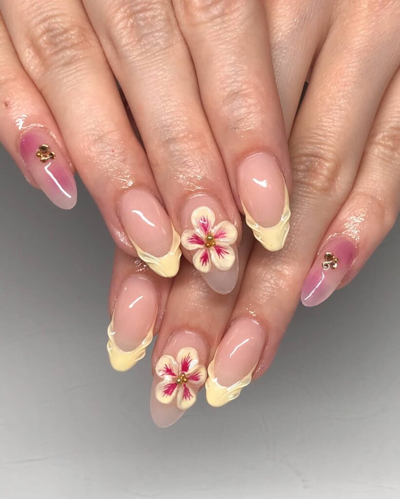 A collection of flower nails featuring spring nail colors, summer flower nails, hand-painted floral nail designs, and elegant pastel nail art.