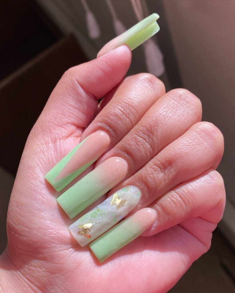 A stylish collection of March nails featuring pastel nails, Easter nail art, St. Patrick's Day nail designs, and spring-inspired manicures.